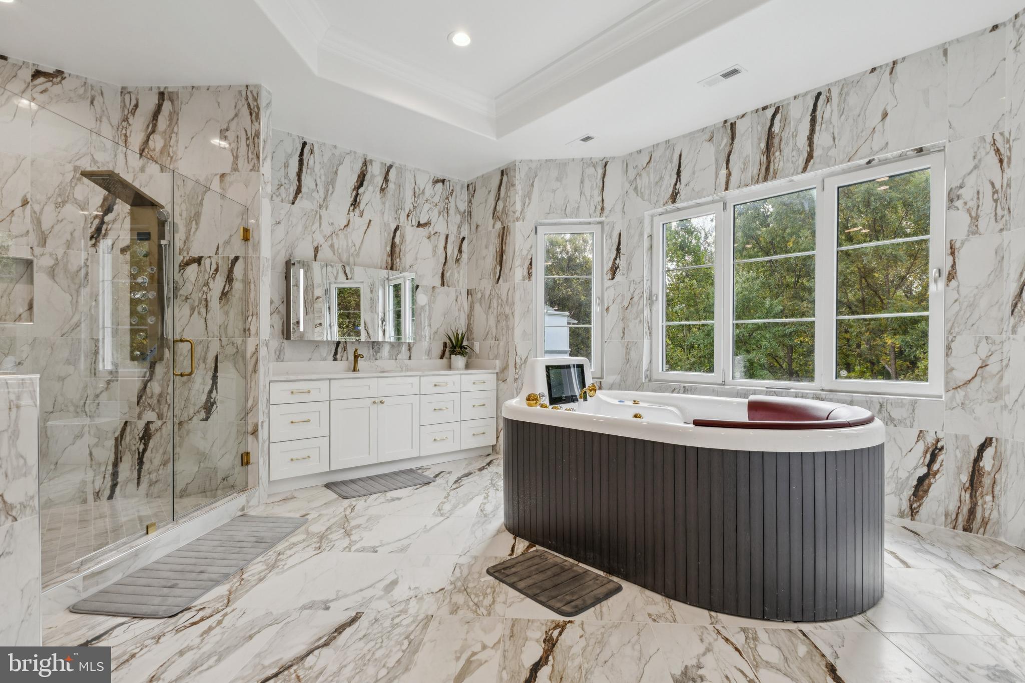 MCLEAN ESTATES - Residential Lease