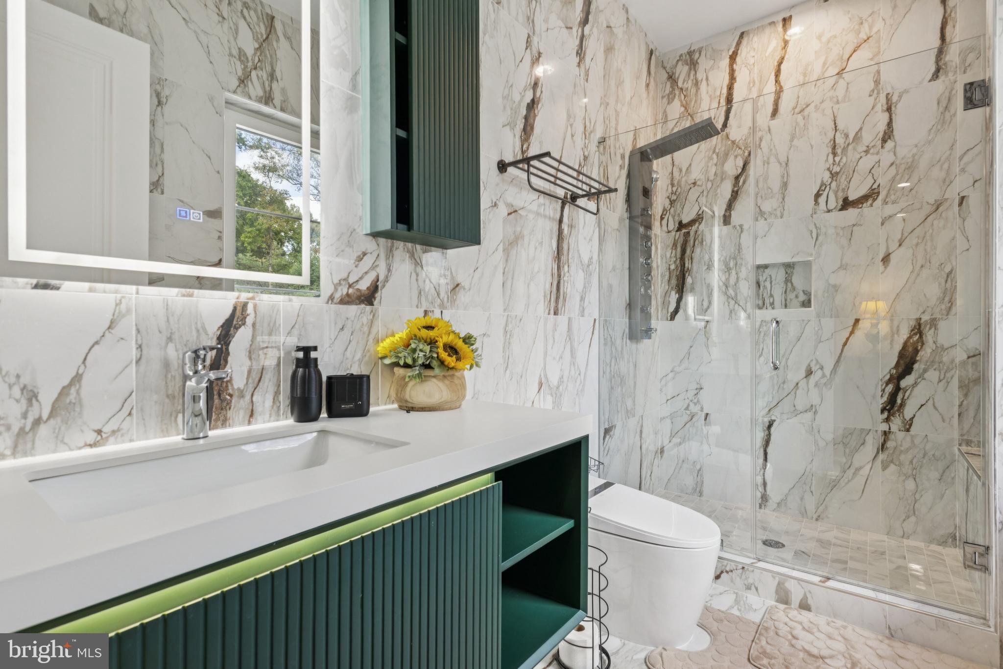 MCLEAN ESTATES - Residential Lease