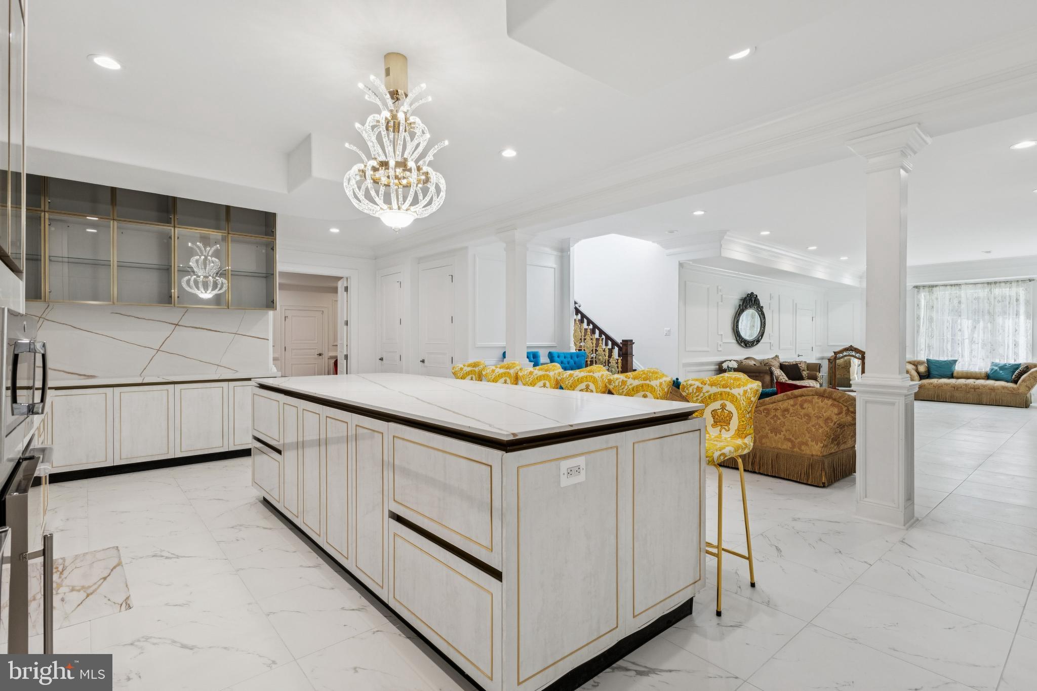 MCLEAN ESTATES - Residential Lease