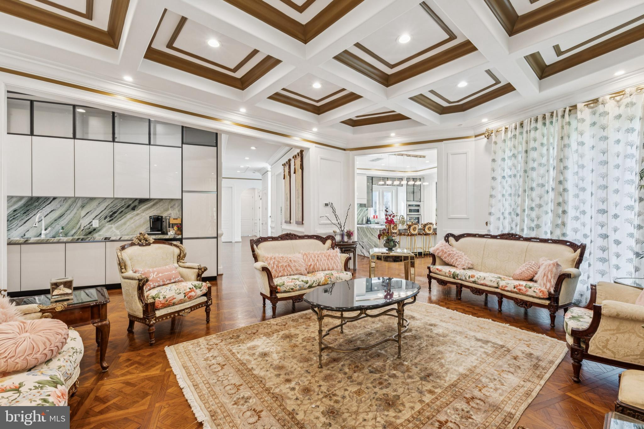 MCLEAN ESTATES - Residential Lease