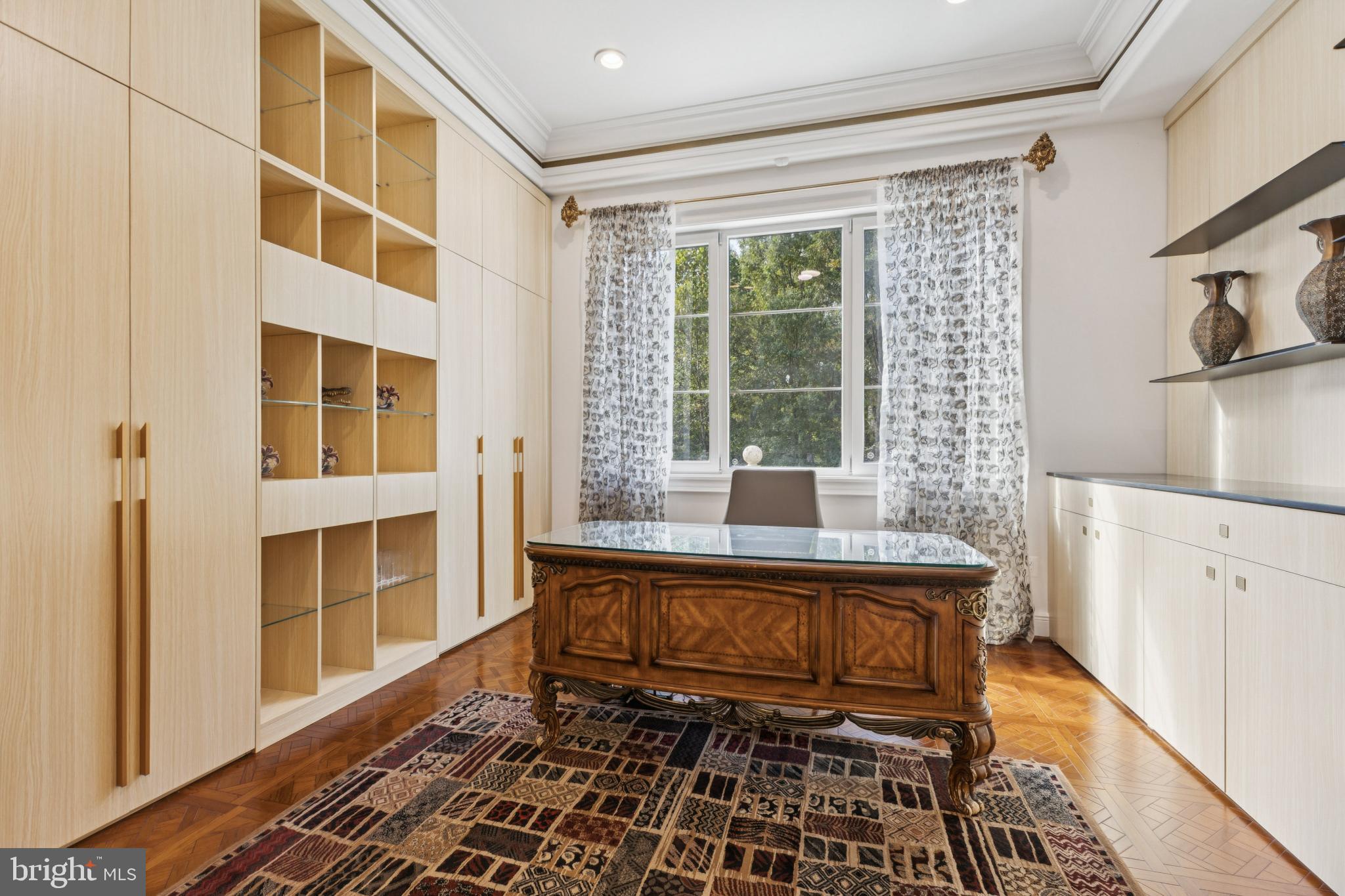 MCLEAN ESTATES - Residential Lease