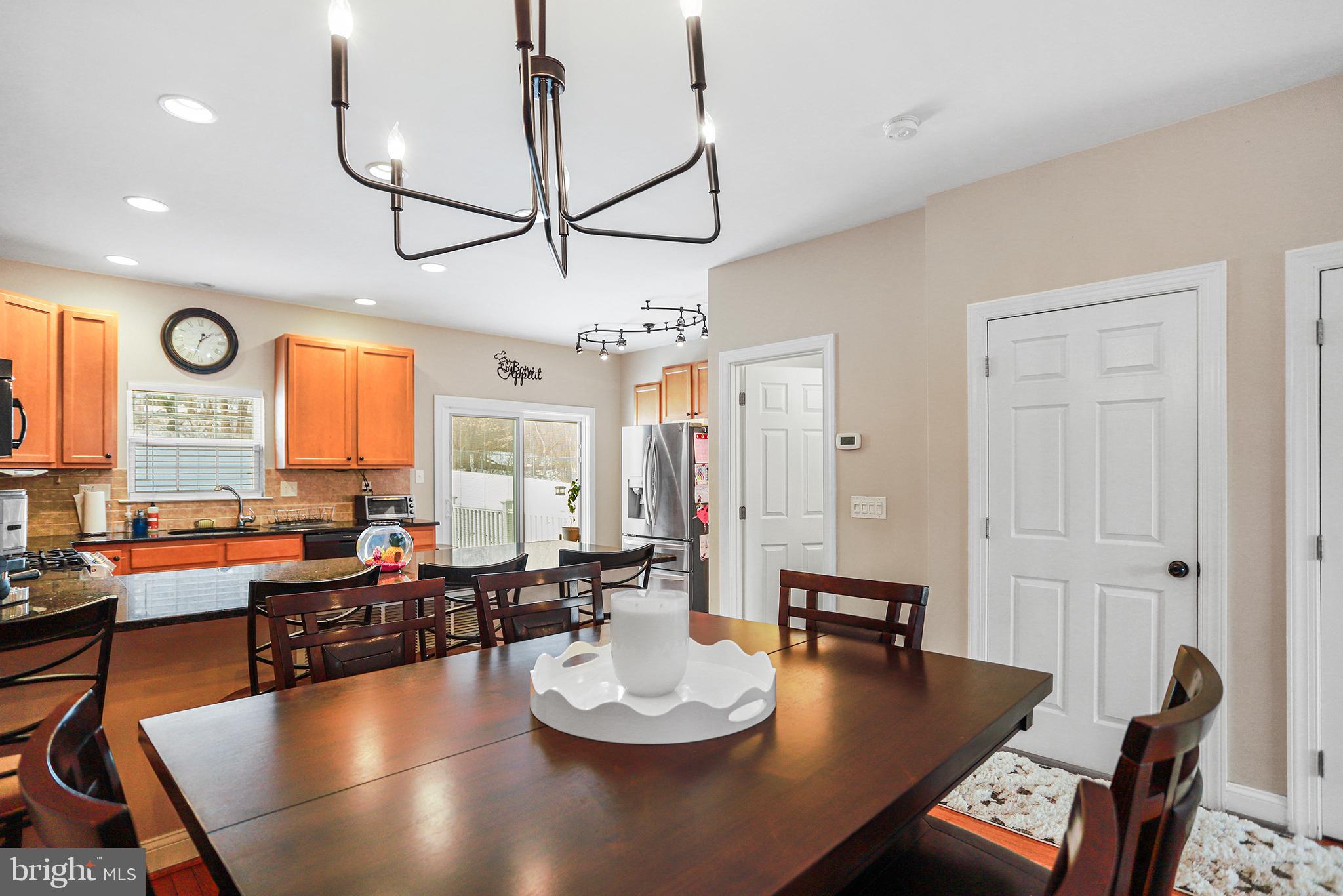 SPRING VALLEY WAY - Residential