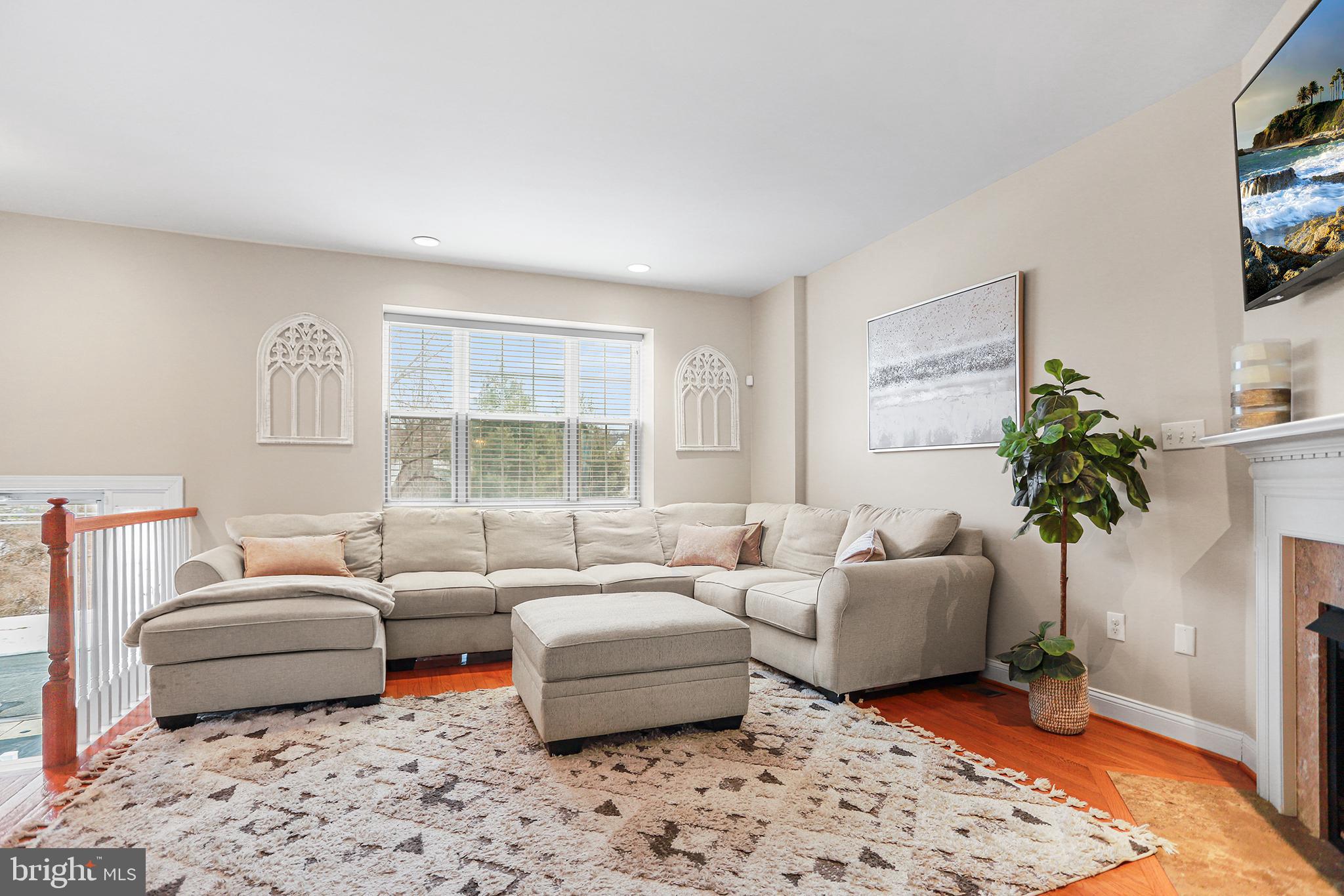 SPRING VALLEY WAY - Residential