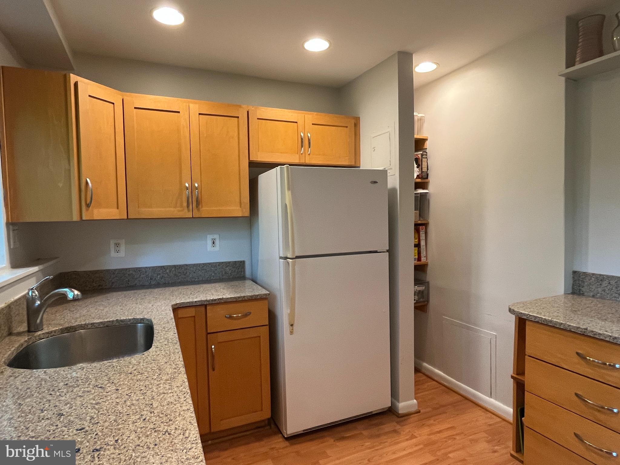 NORTH BETHESDA - Residential Lease