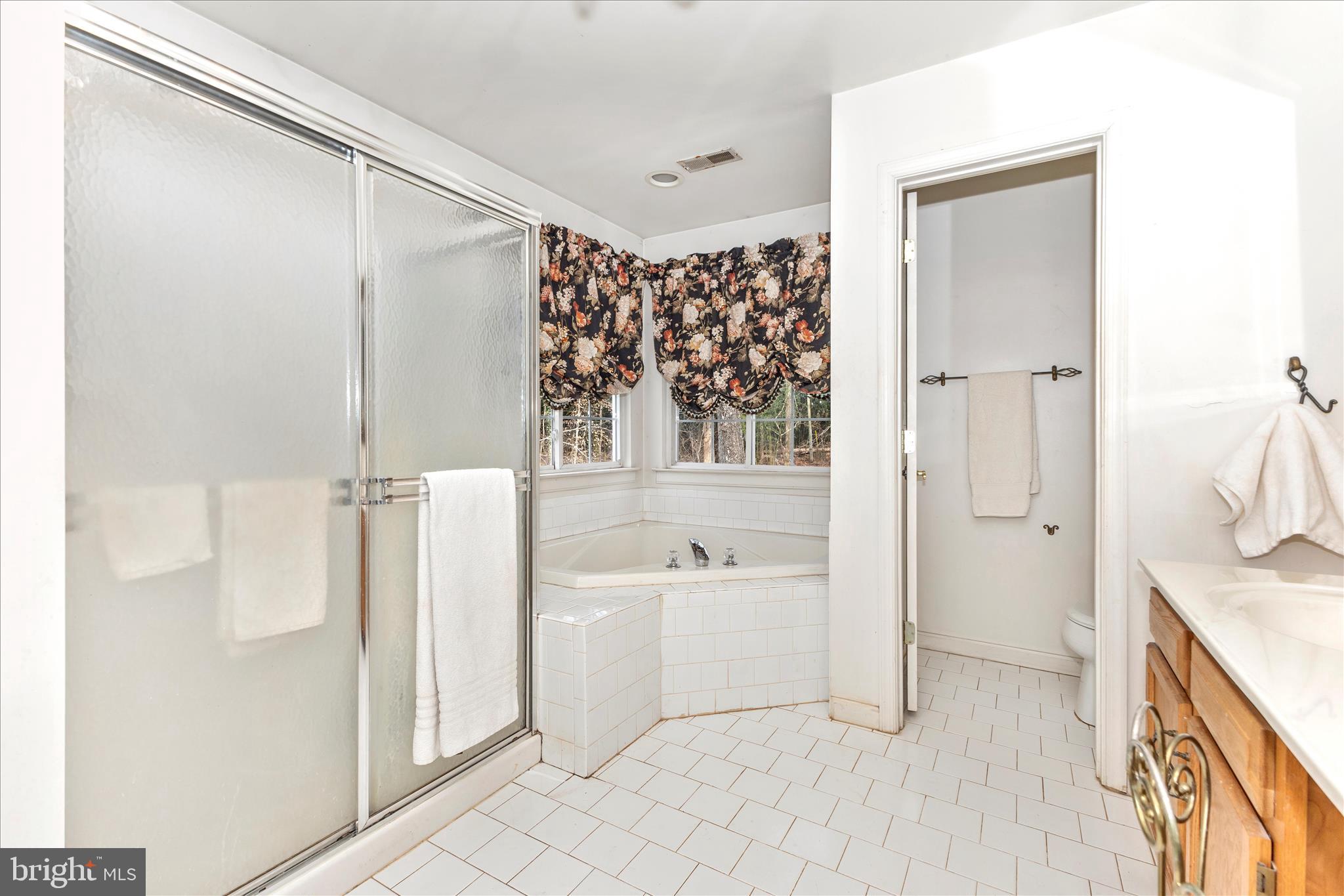 SUMMER HILL - Residential