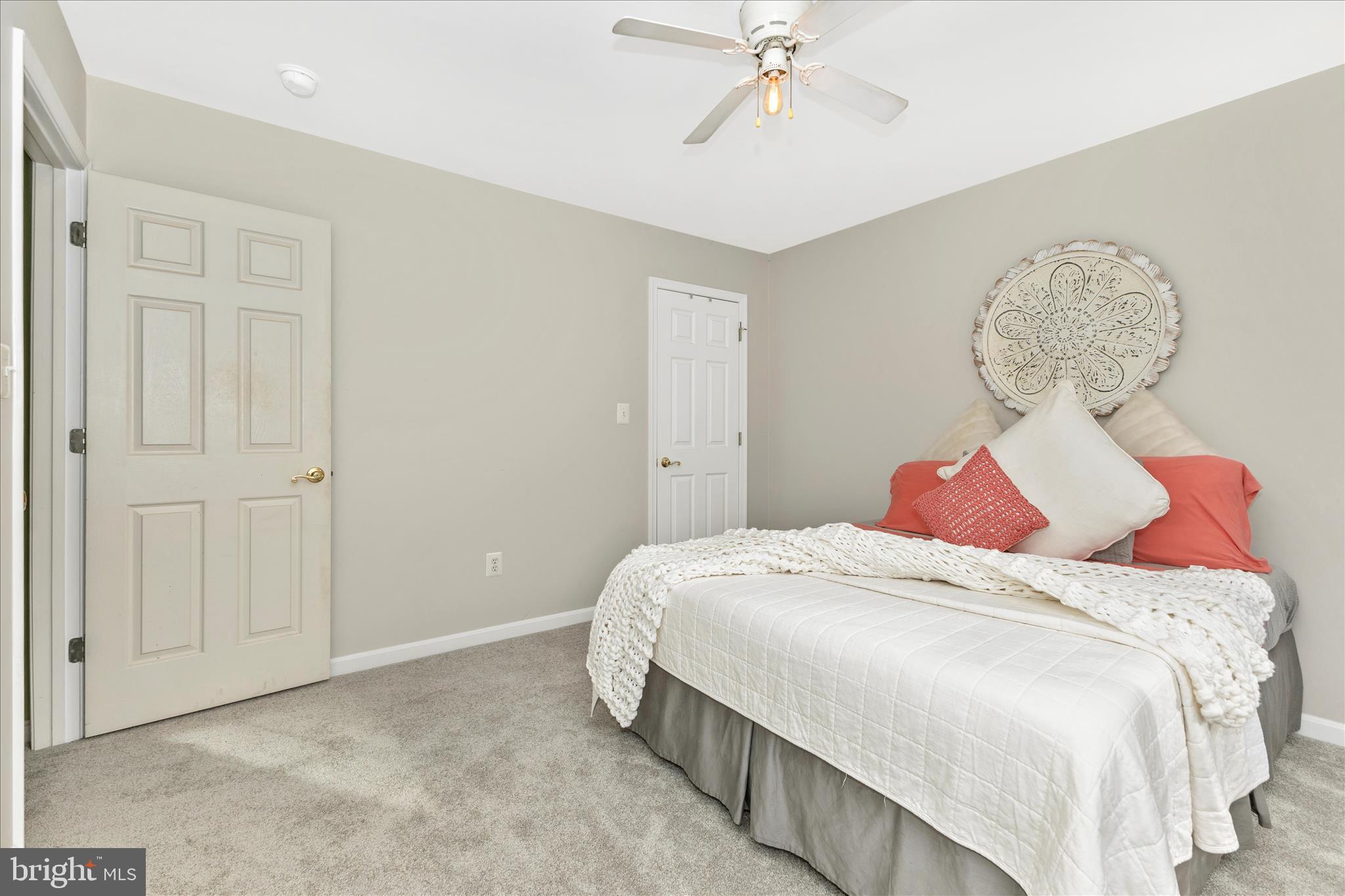 SUMMER HILL - Residential