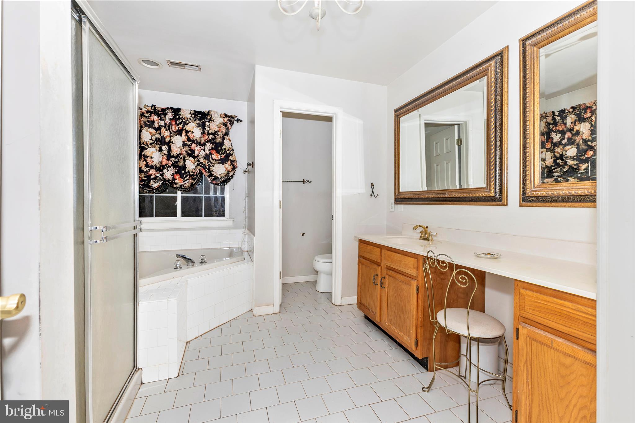 SUMMER HILL - Residential