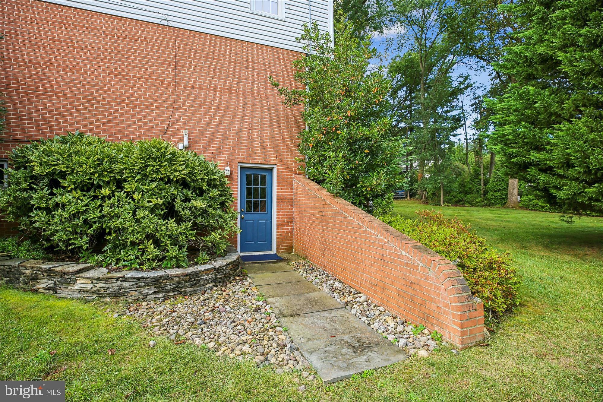 PARKSIDE ESTATES - Residential