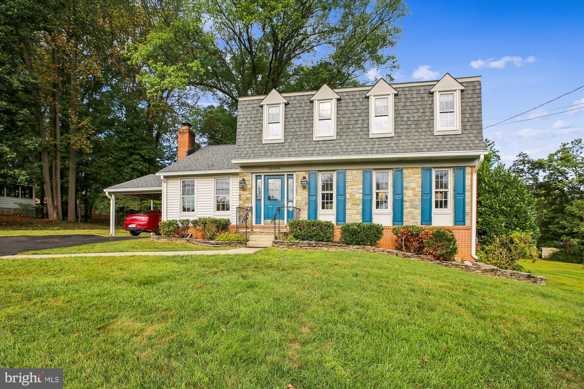 PARKSIDE ESTATES - Residential