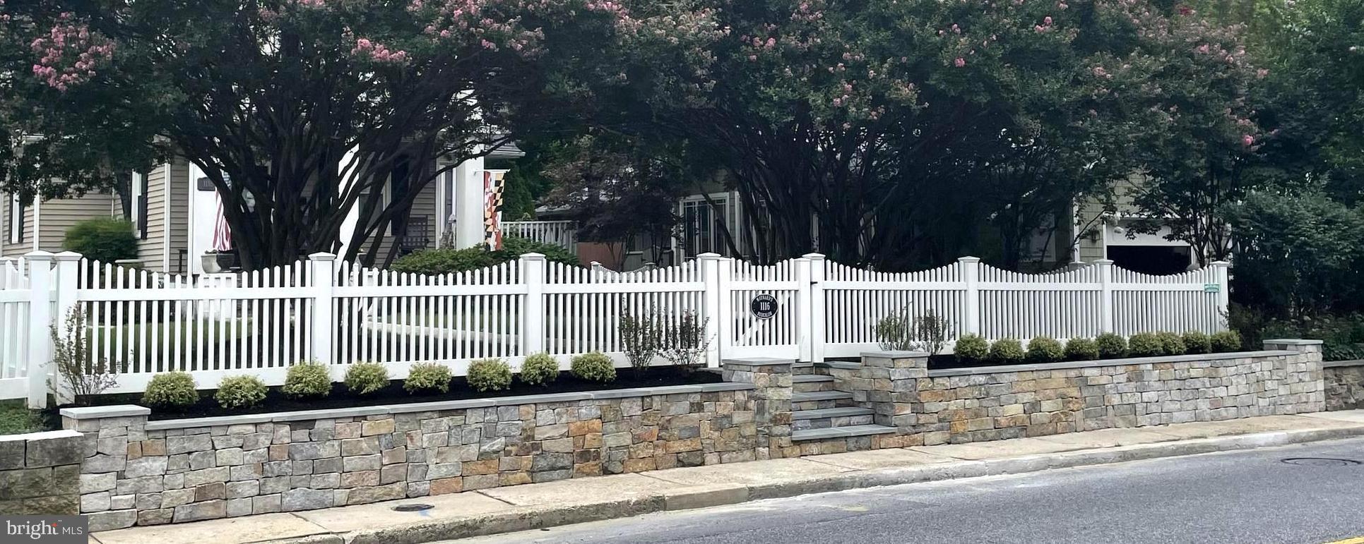 EASTPORT - Residential