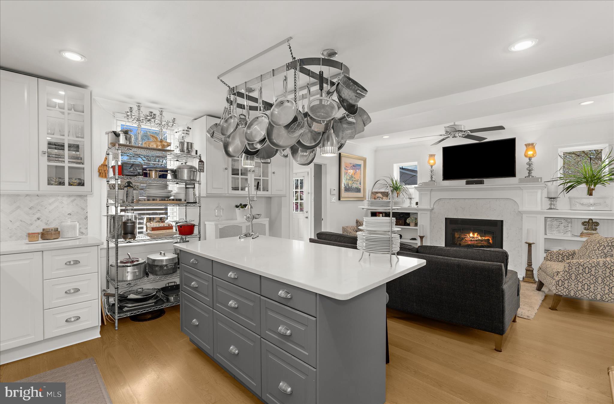 EASTPORT - Residential