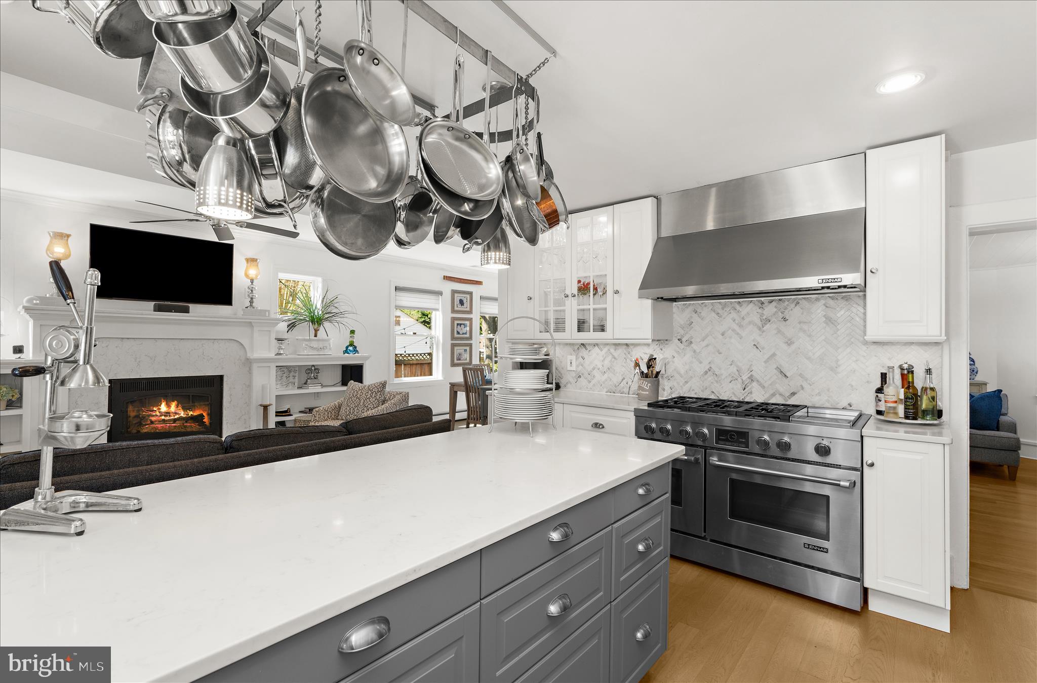 EASTPORT - Residential