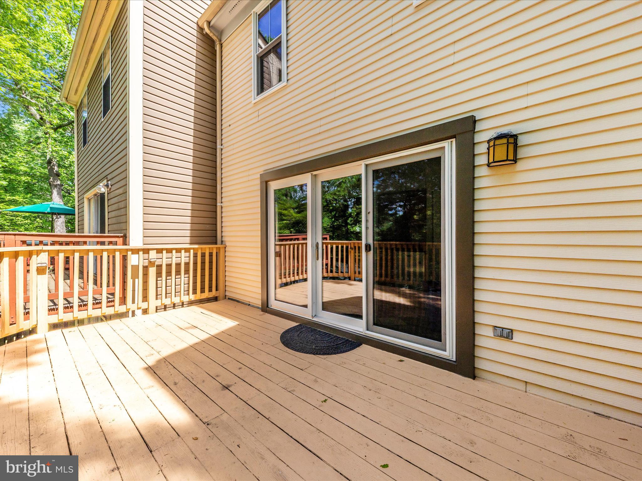 CHURCHILL TOWN SECTOR - Residential Lease