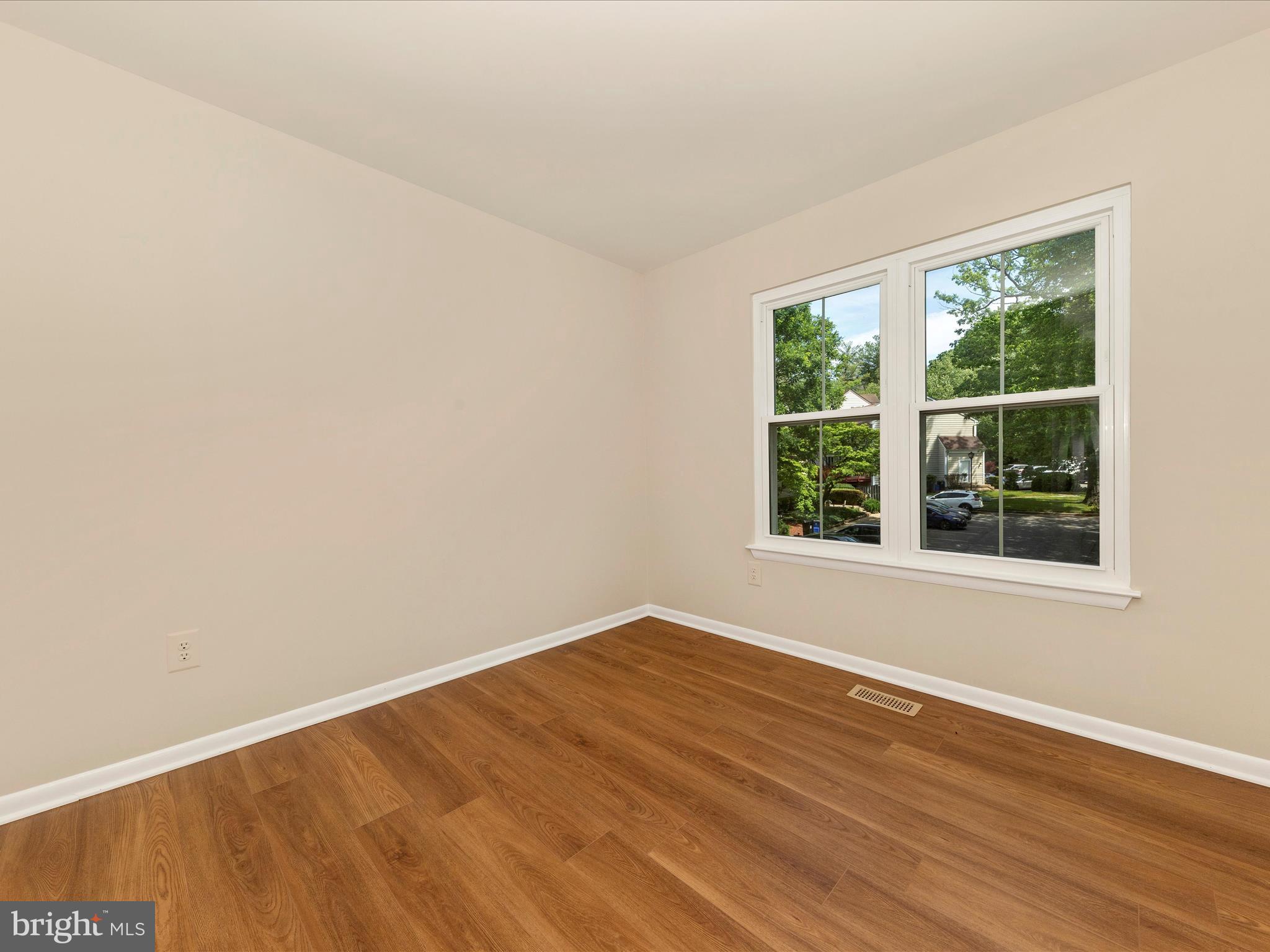 CHURCHILL TOWN SECTOR - Residential Lease