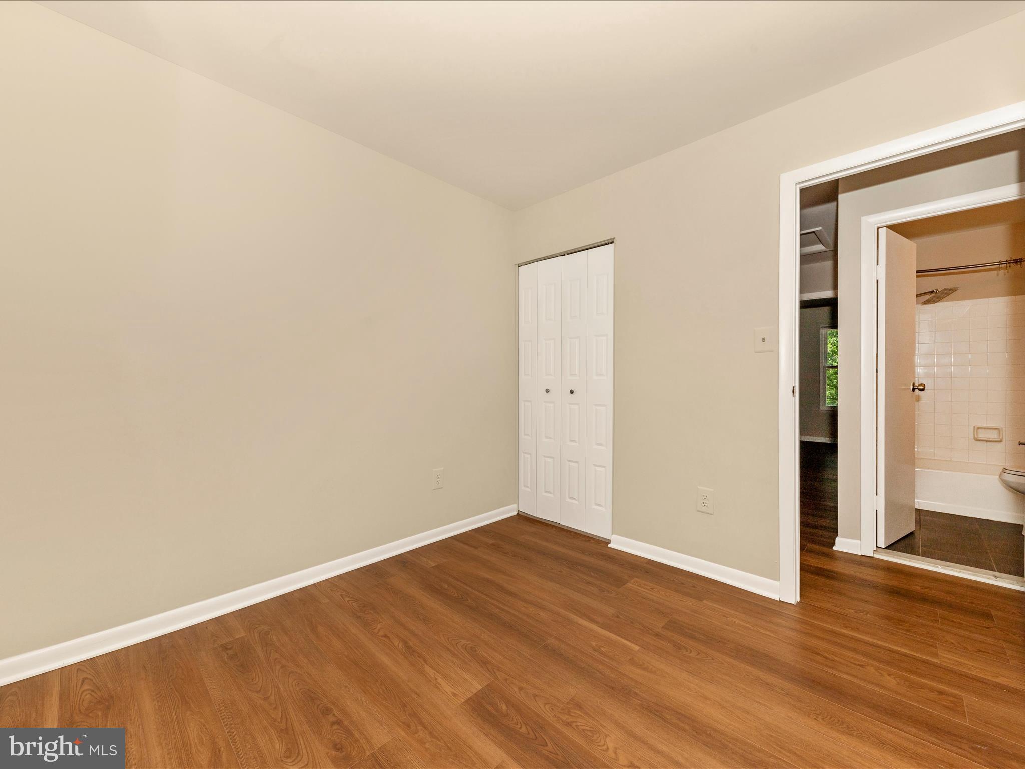 CHURCHILL TOWN SECTOR - Residential Lease