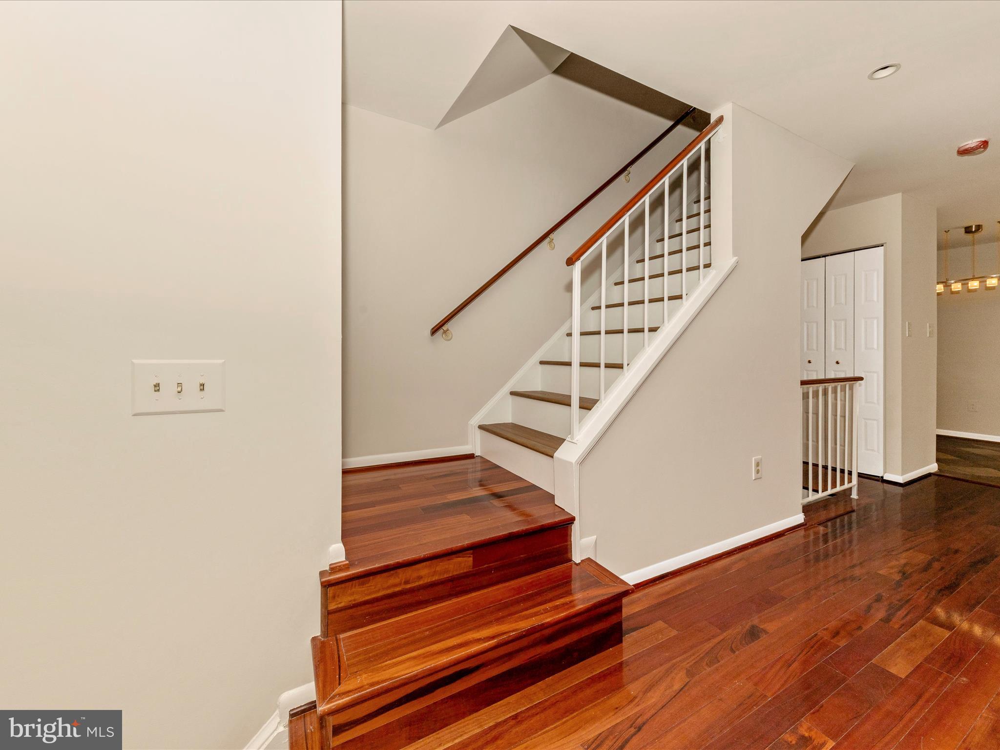 CHURCHILL TOWN SECTOR - Residential Lease