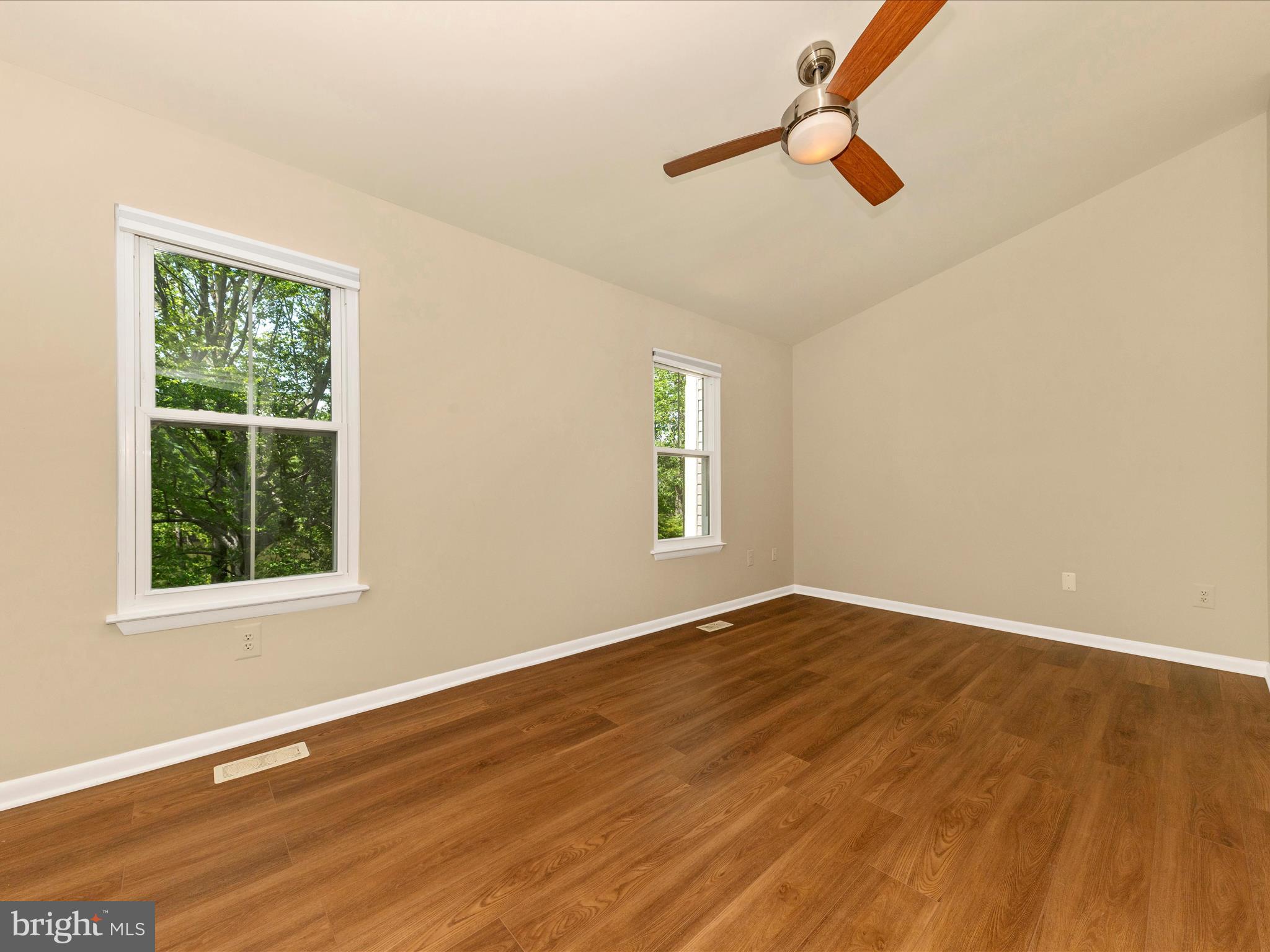 CHURCHILL TOWN SECTOR - Residential Lease