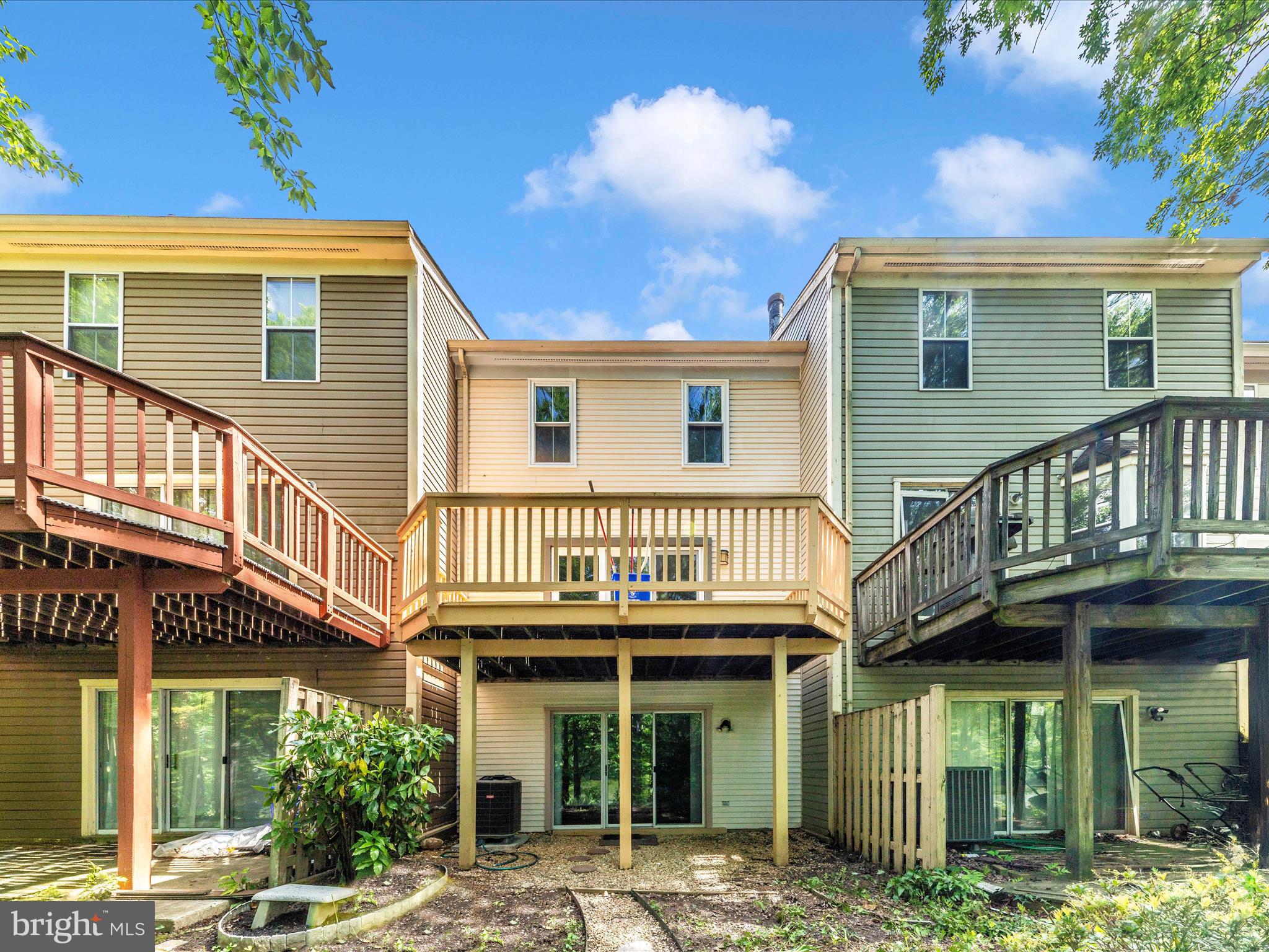 CHURCHILL TOWN SECTOR - Residential Lease