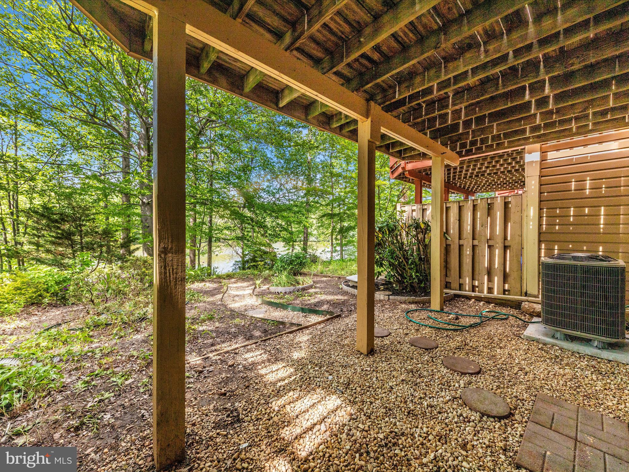 CHURCHILL TOWN SECTOR - Residential Lease