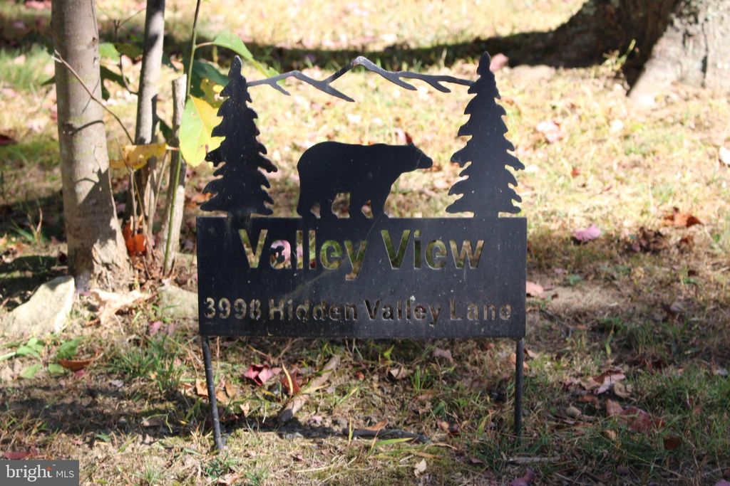 Photo of 3998 Hidden Valley Lane, LINDEN, VA 22642 (MLS # VAFQ2019546)
