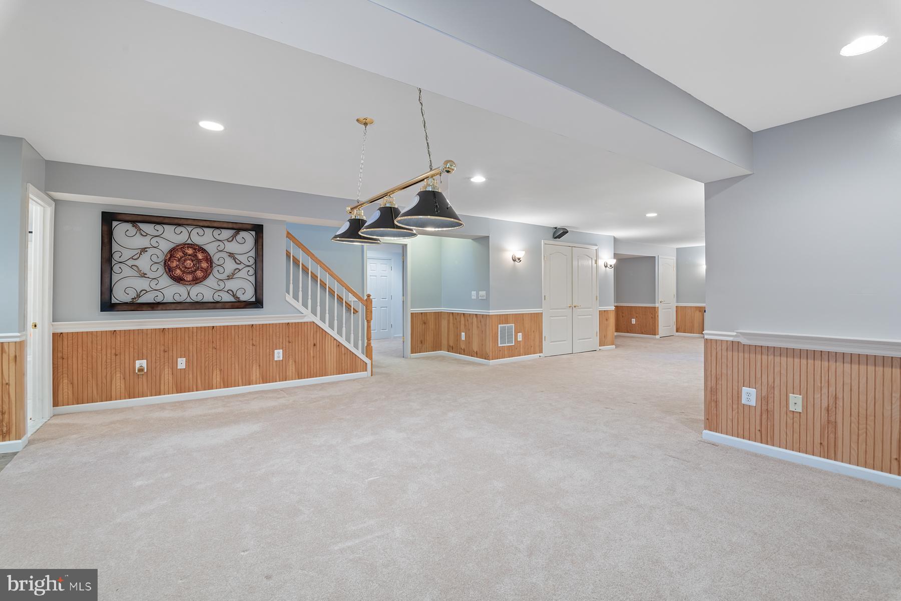 VINEYARD OAK - Residential