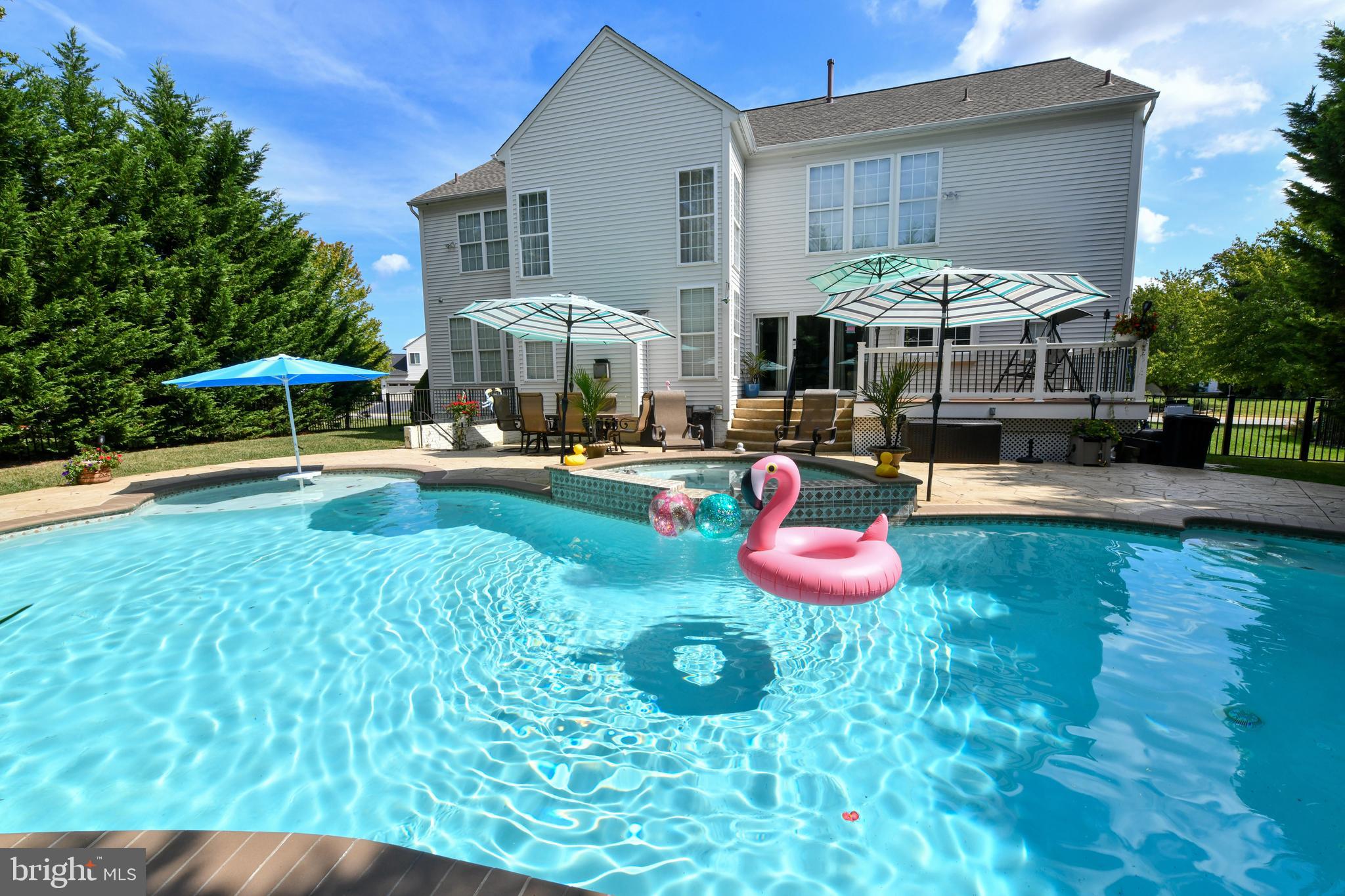 VINEYARD OAK - Residential