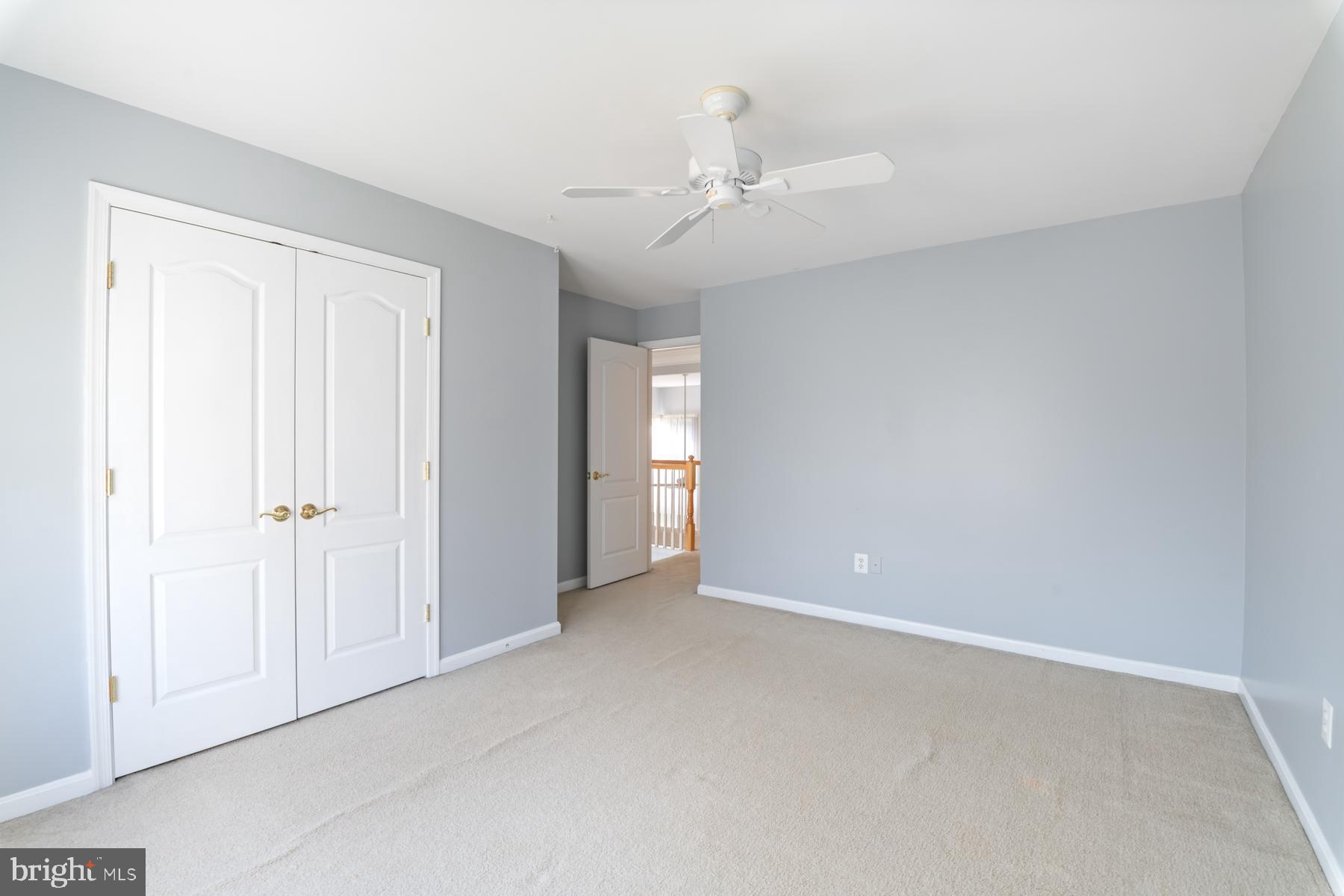 VINEYARD OAK - Residential