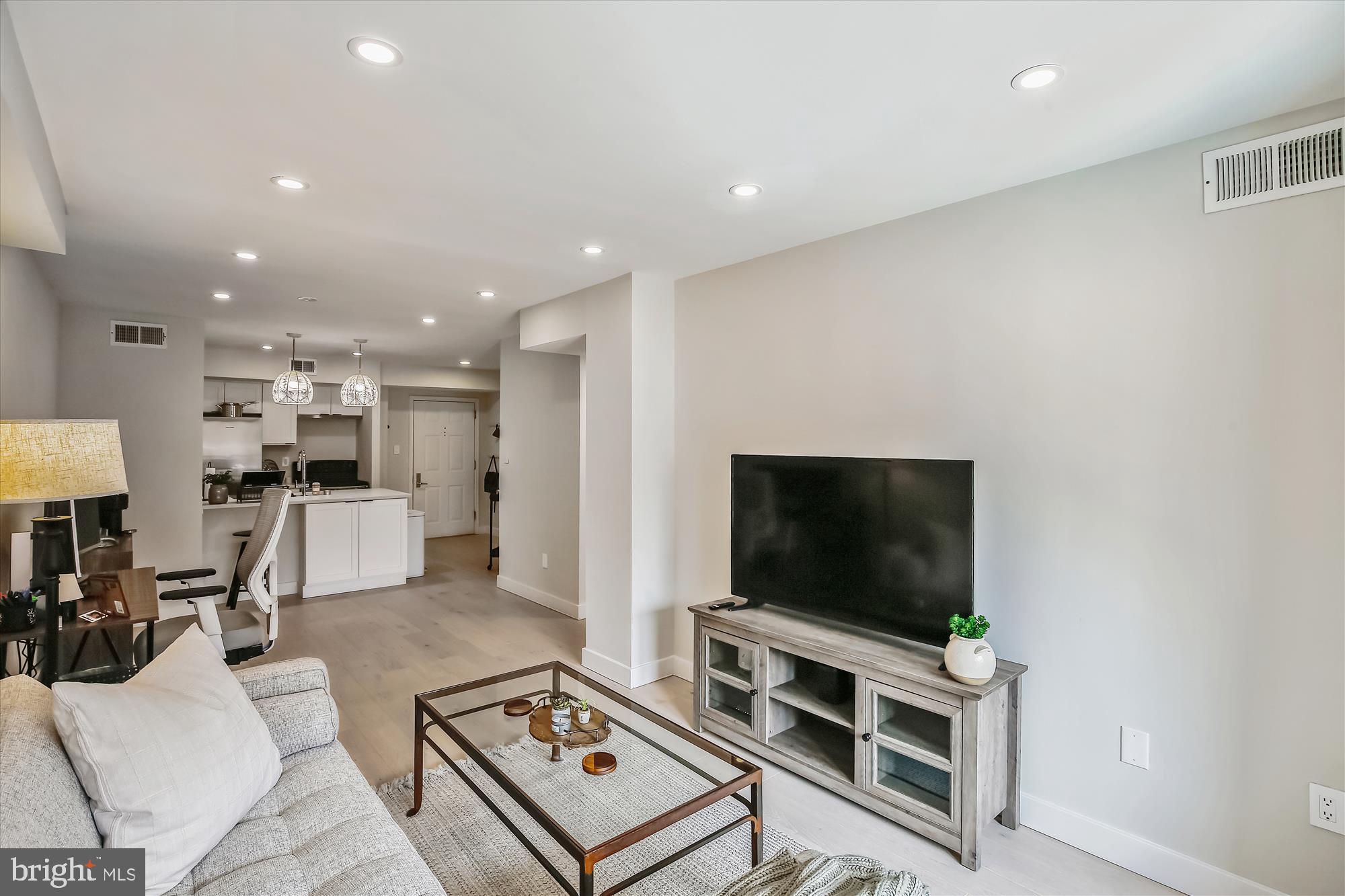 1029 N STUART STREET 413