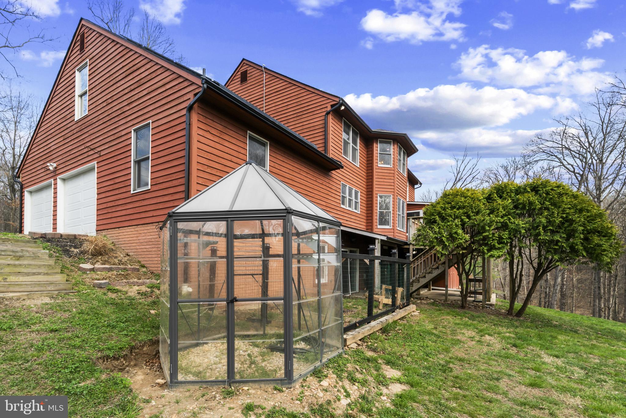 WOODLEAF - Residential