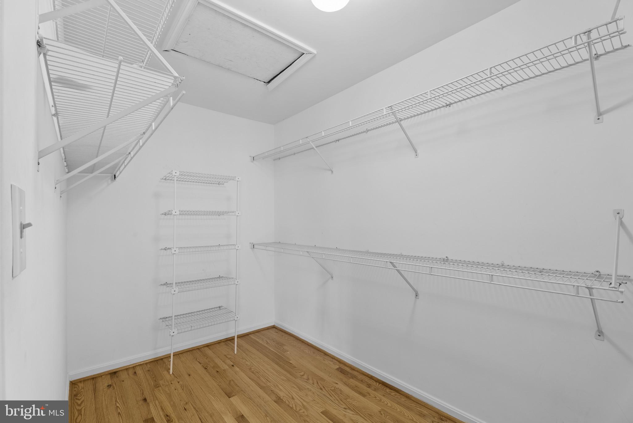 WOODLEAF - Residential