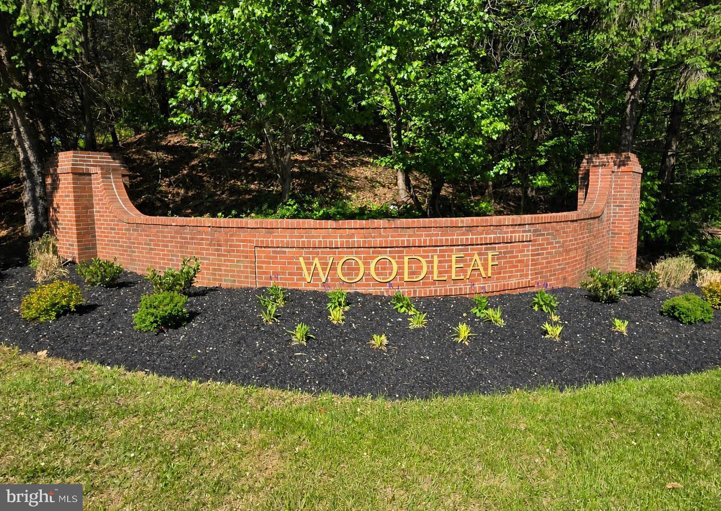 WOODLEAF - Residential