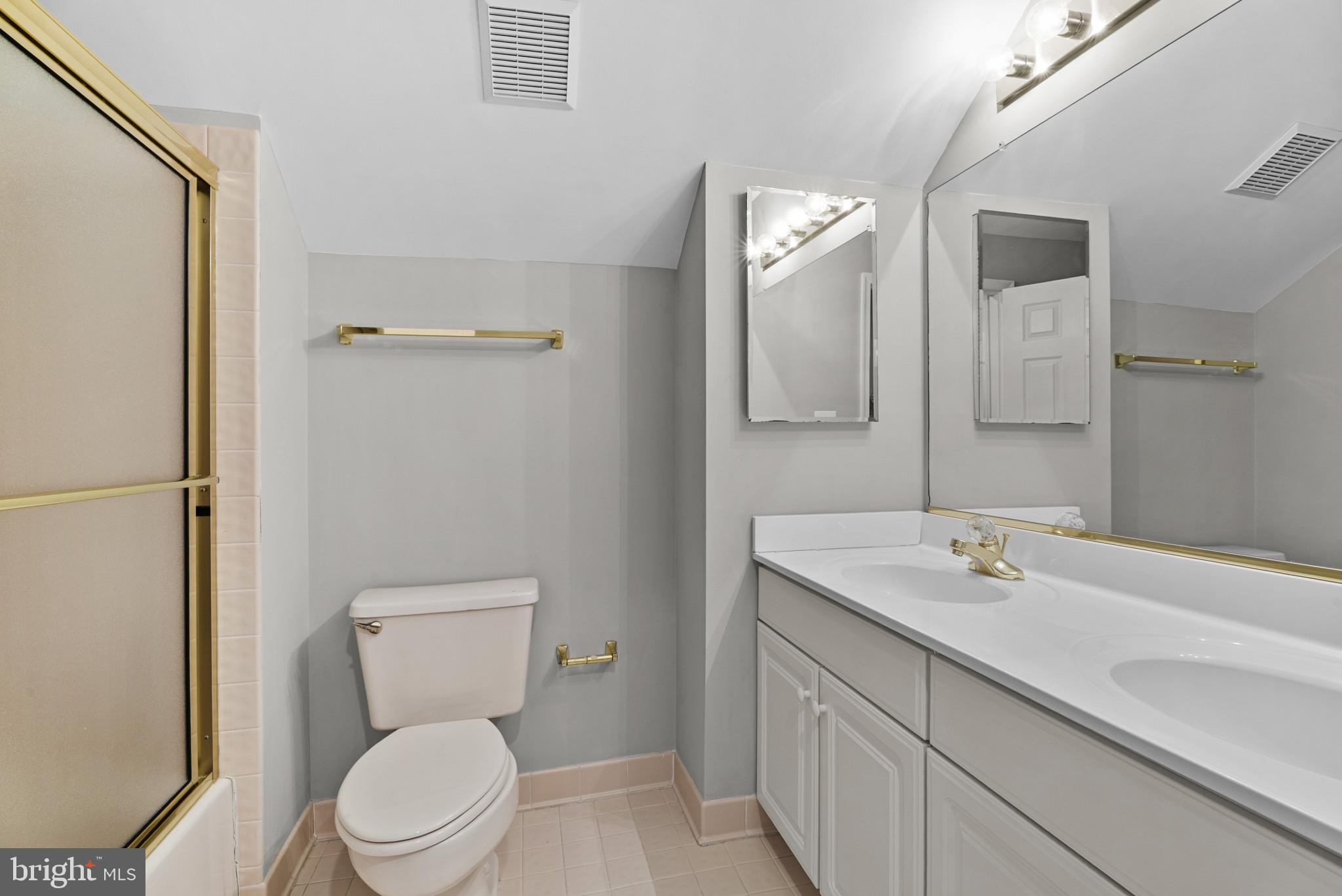 WOODLEAF - Residential