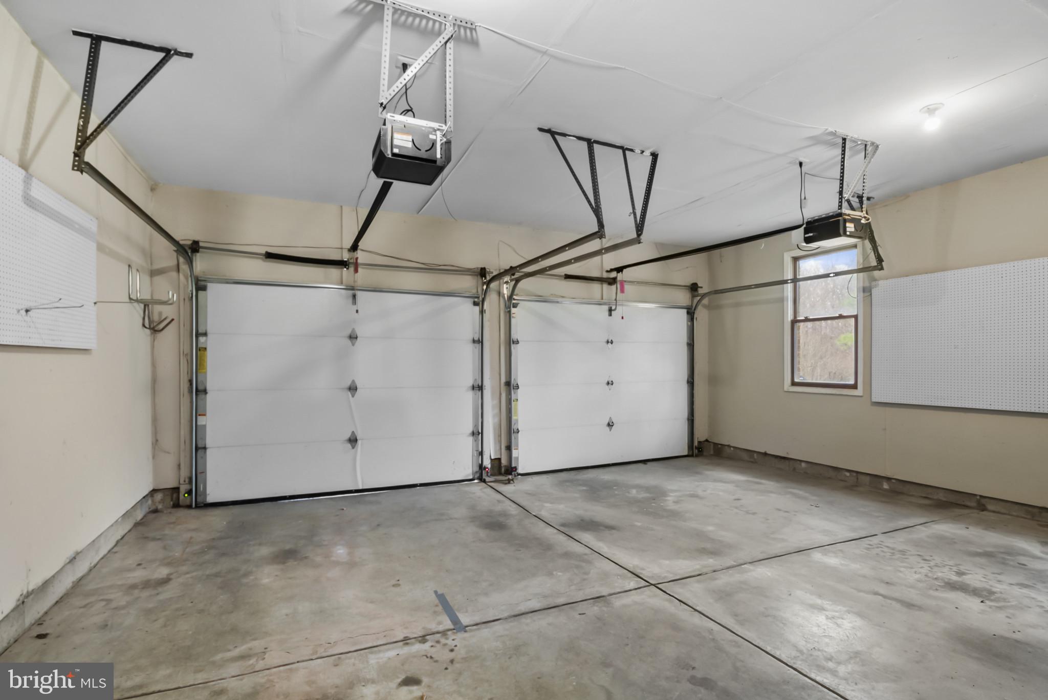 WOODLEAF - Residential