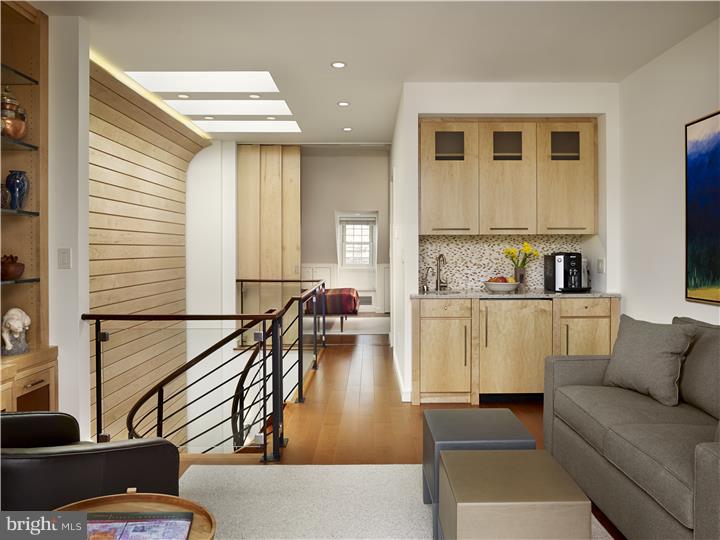 FITLER SQUARE - Residential