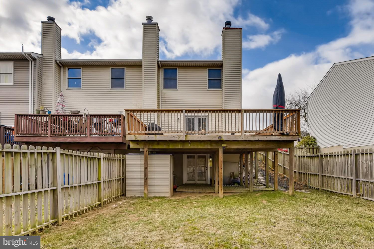 KIMBERLY VILLAGE - Residential