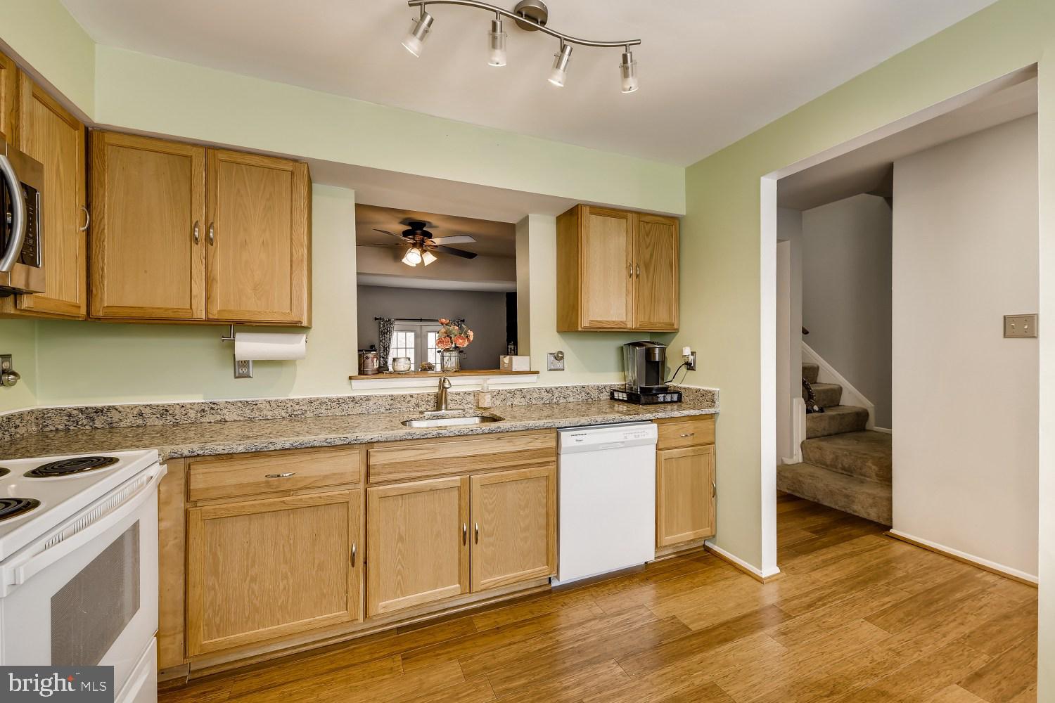 KIMBERLY VILLAGE - Residential