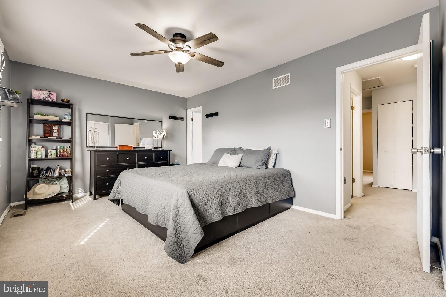 KIMBERLY VILLAGE - Residential