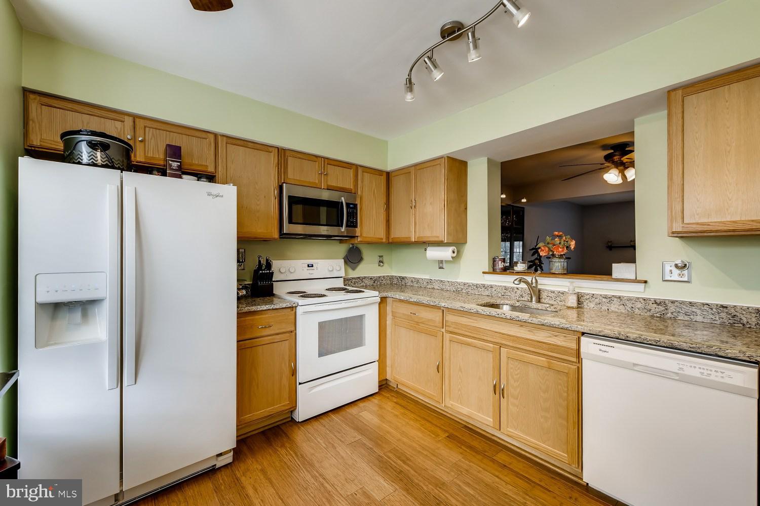 KIMBERLY VILLAGE - Residential