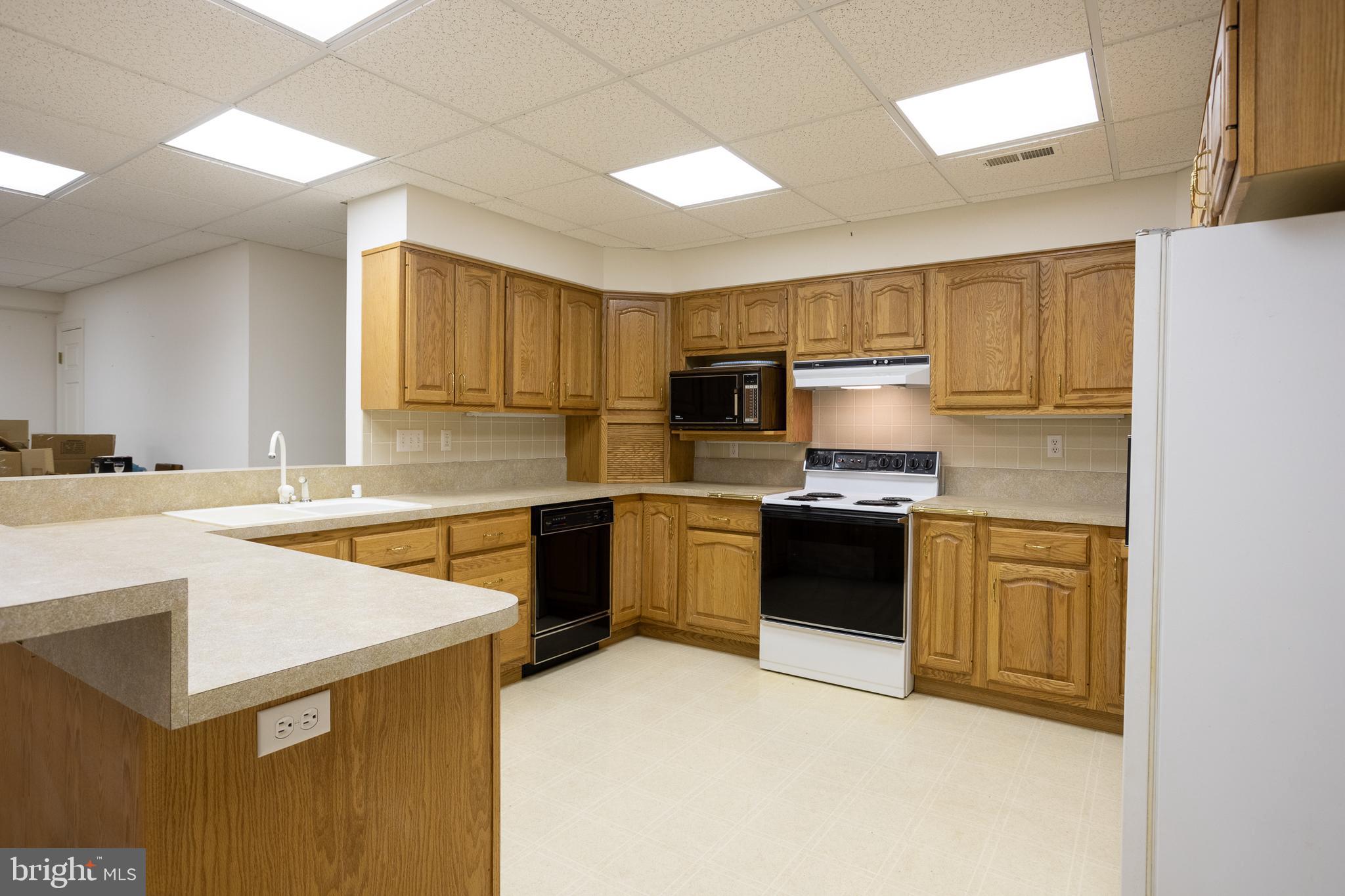 MARVON AT BATTER BROOK FRM - Residential