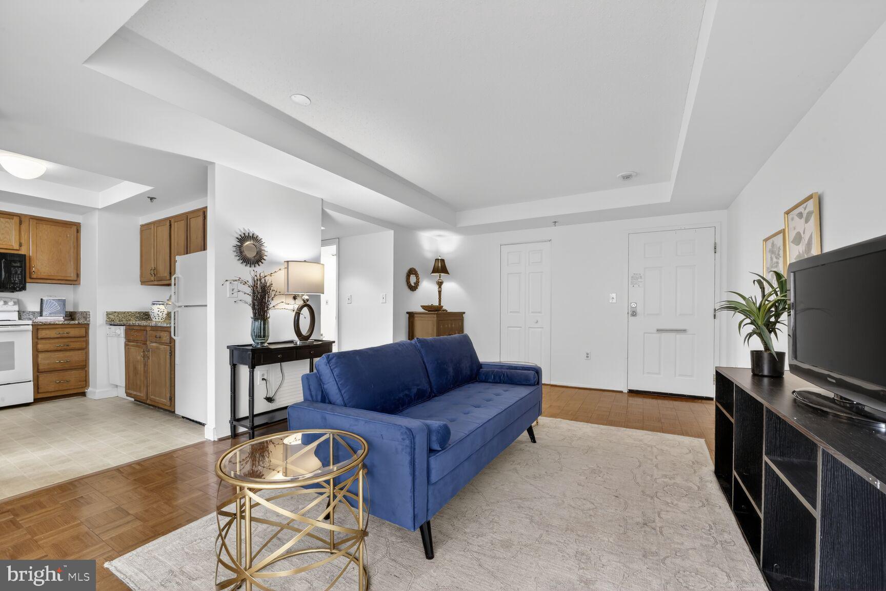 900 N TAYLOR STREET 1105