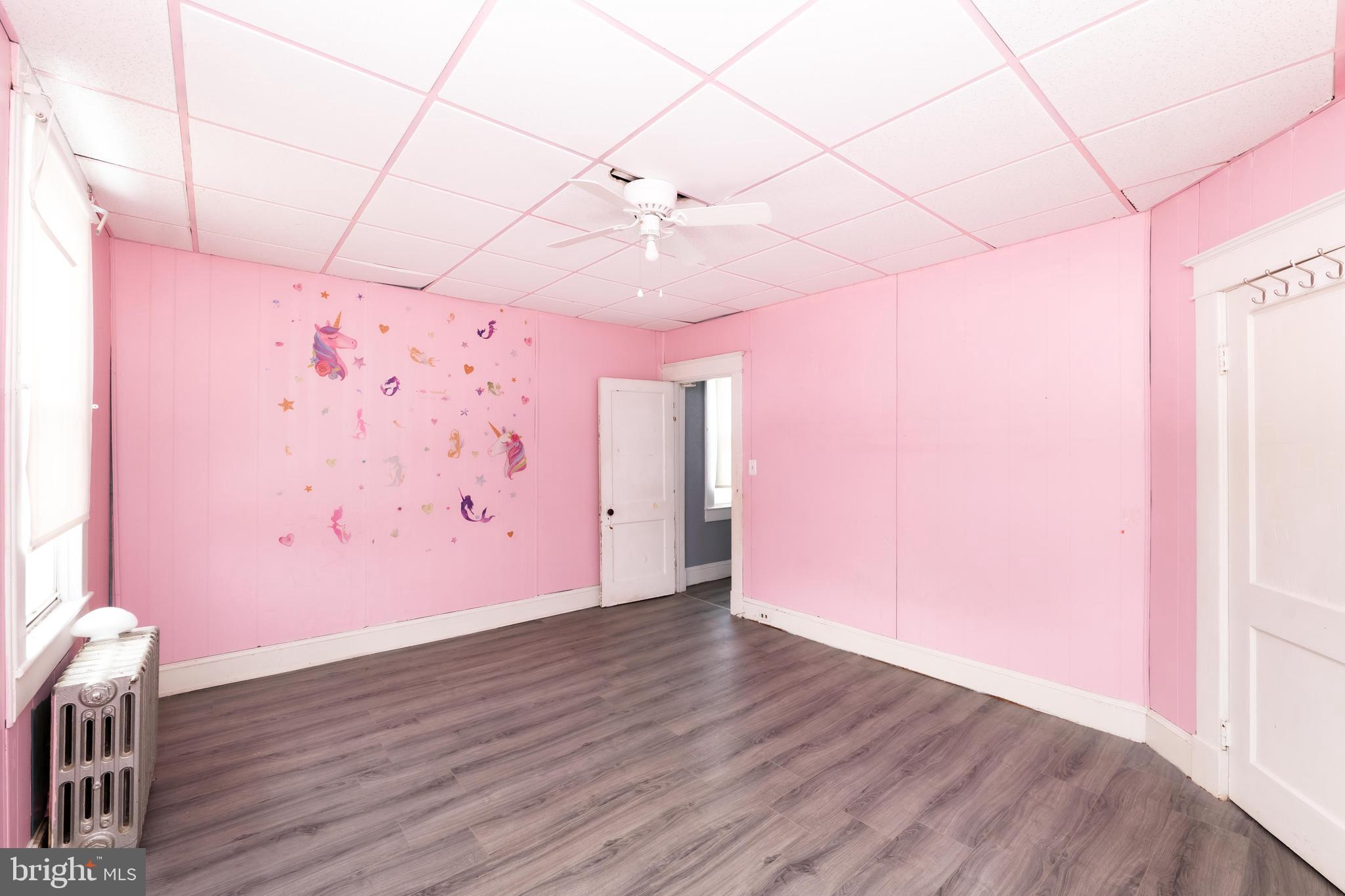 GARDENVILLE - Residential