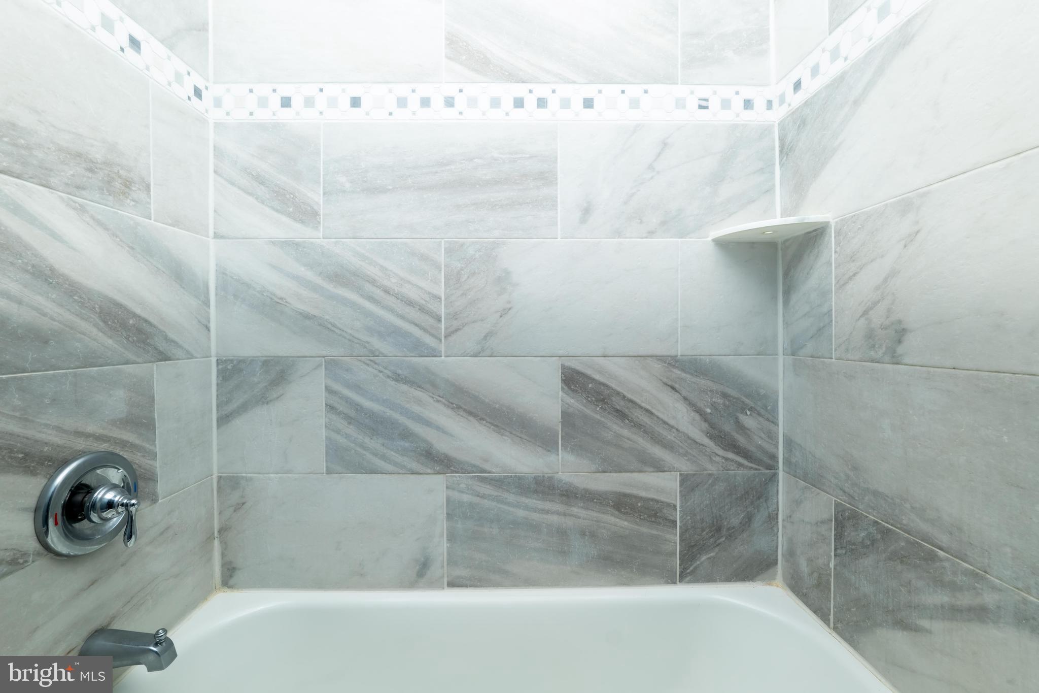 GARDENVILLE - Residential