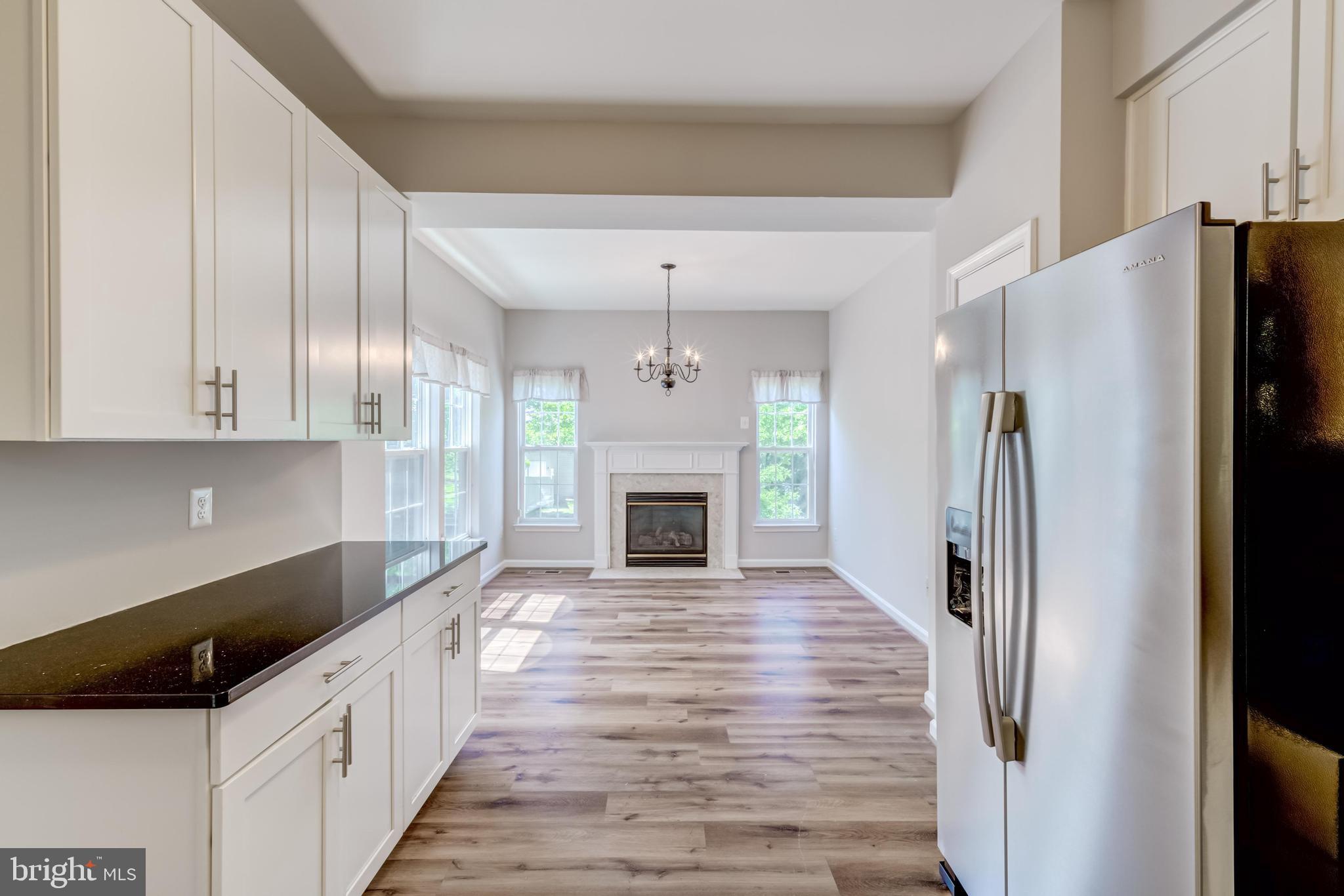 ASHBURN FARM - Residential Lease