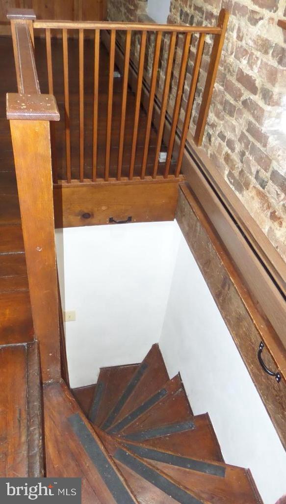 OLD TOWN ALEXANDRIA - Residential Lease