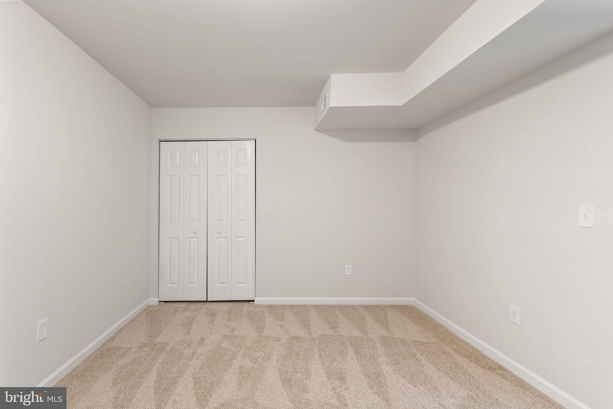 LANCASTER GATE - Residential