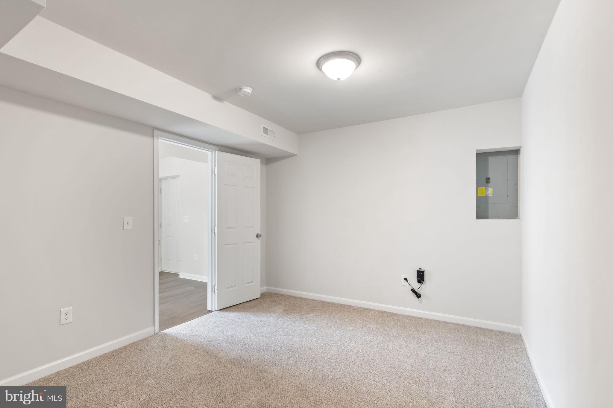 LANCASTER GATE - Residential