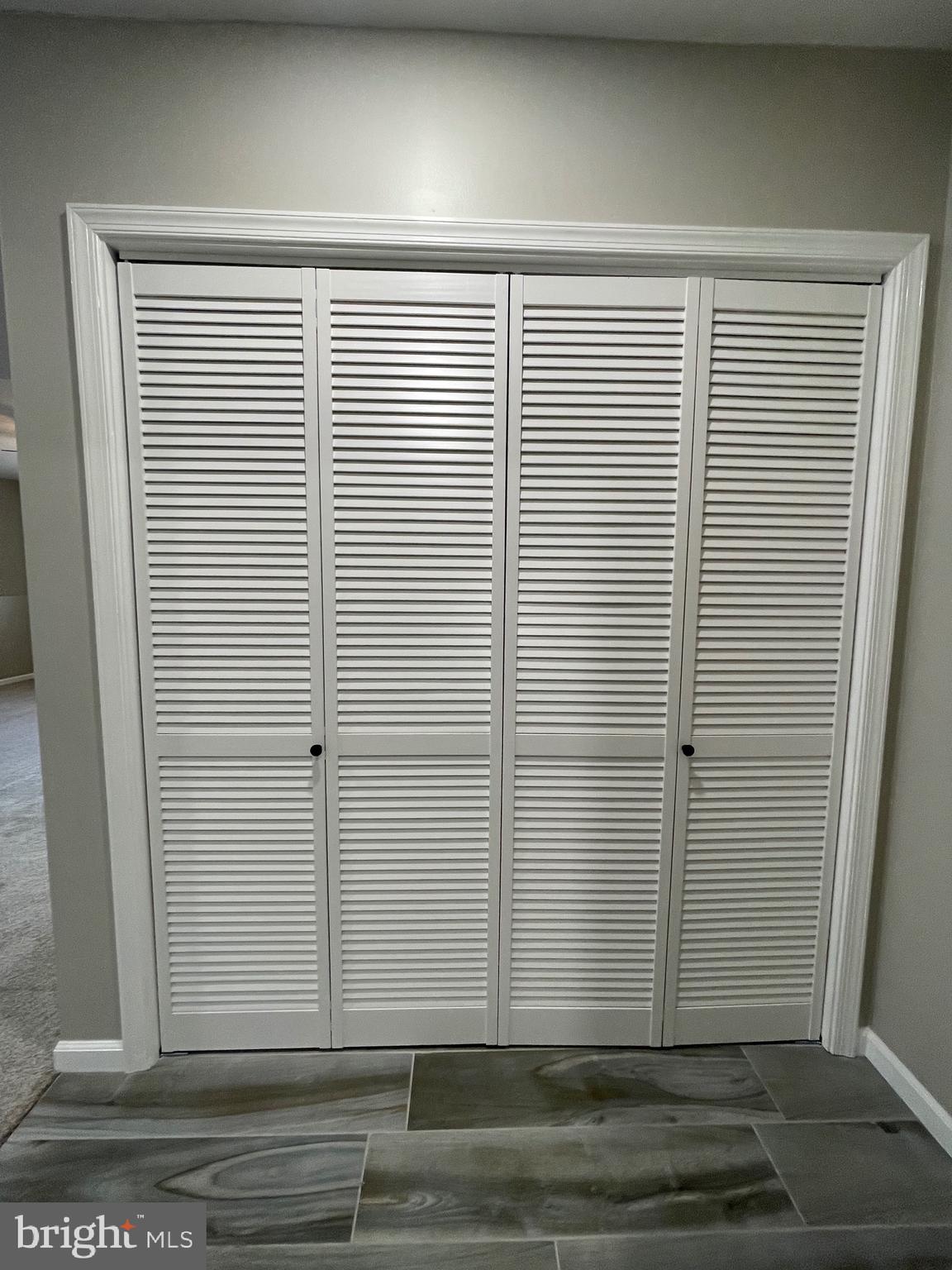 INWOOD MEADOWS - Residential