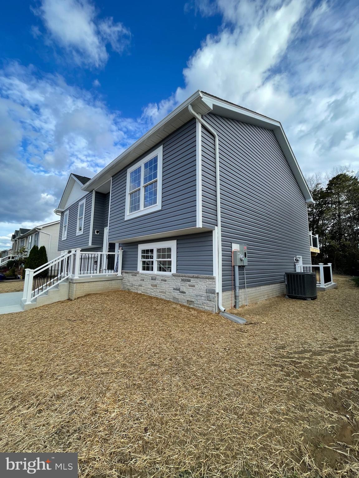 INWOOD MEADOWS - Residential