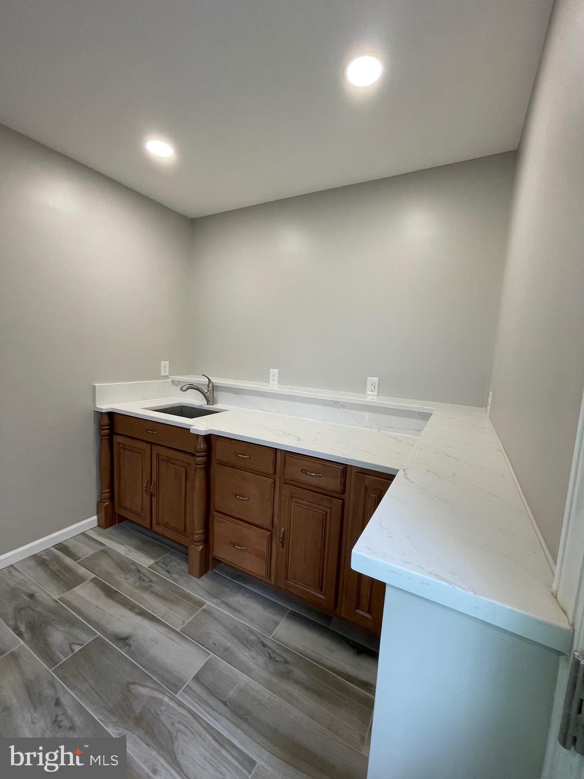 INWOOD MEADOWS - Residential