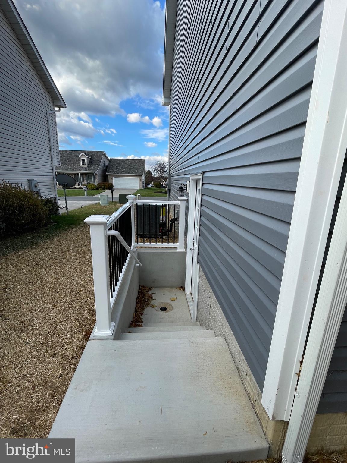 INWOOD MEADOWS - Residential